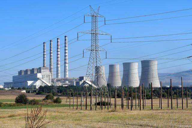 2022年上半年全国电力工业统计数据分析：电源工程完成投资2158亿元，同比增长14.0%
