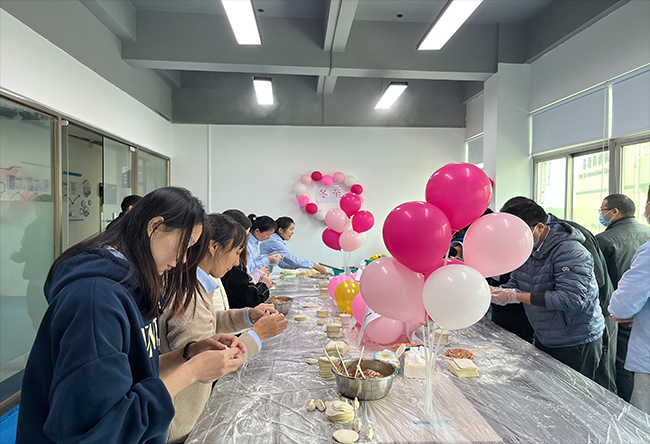 冬至饺子宴，冬至快乐 