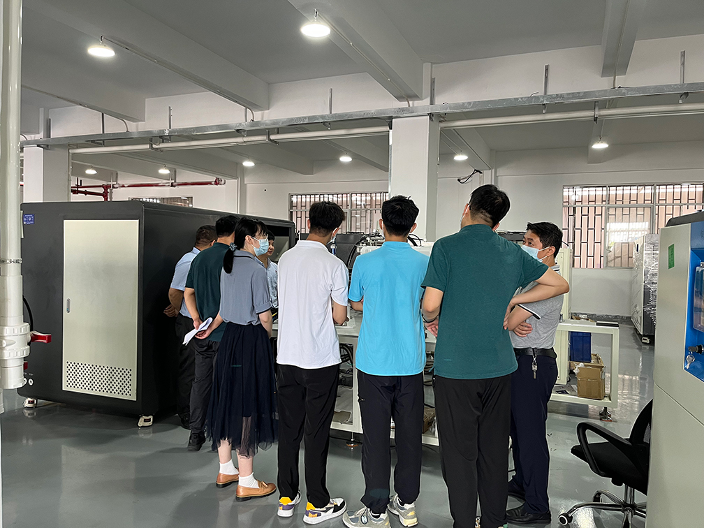 万斯得核电检测设备车间现场