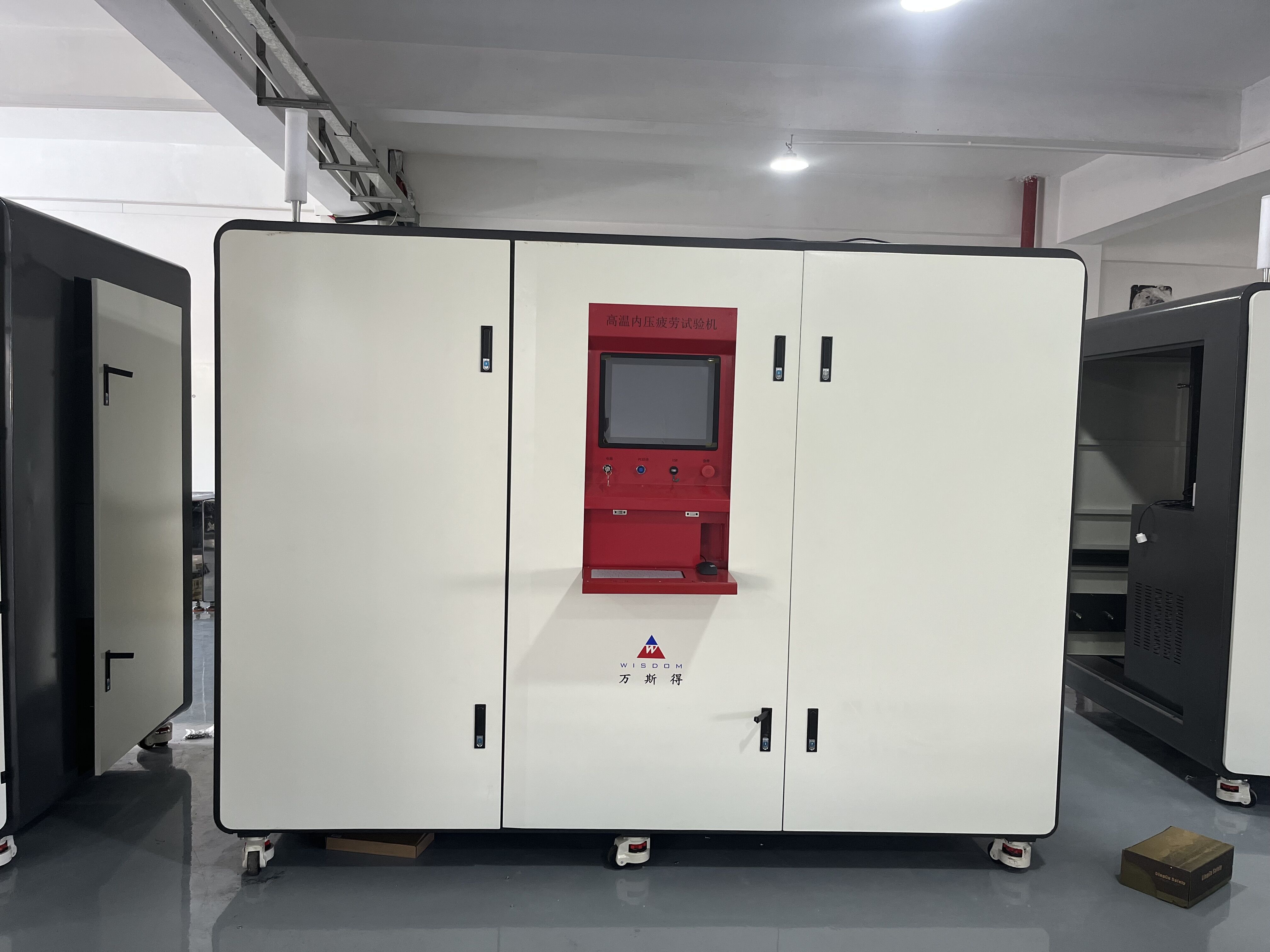 1-23030Q0560DO.jpg