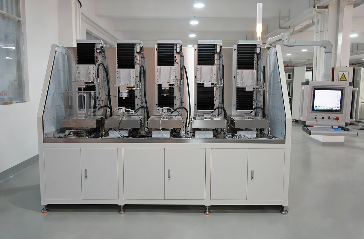 对接寿命测试台(图1)